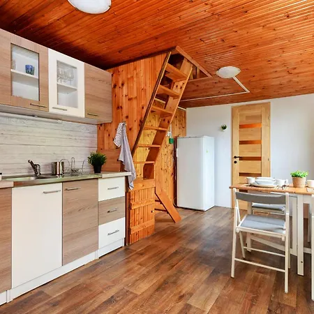 Apartment Erdei *