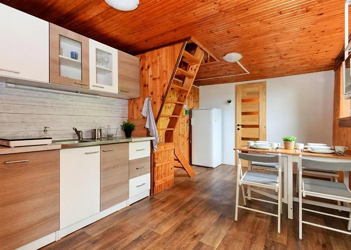 Apartment Erdei *